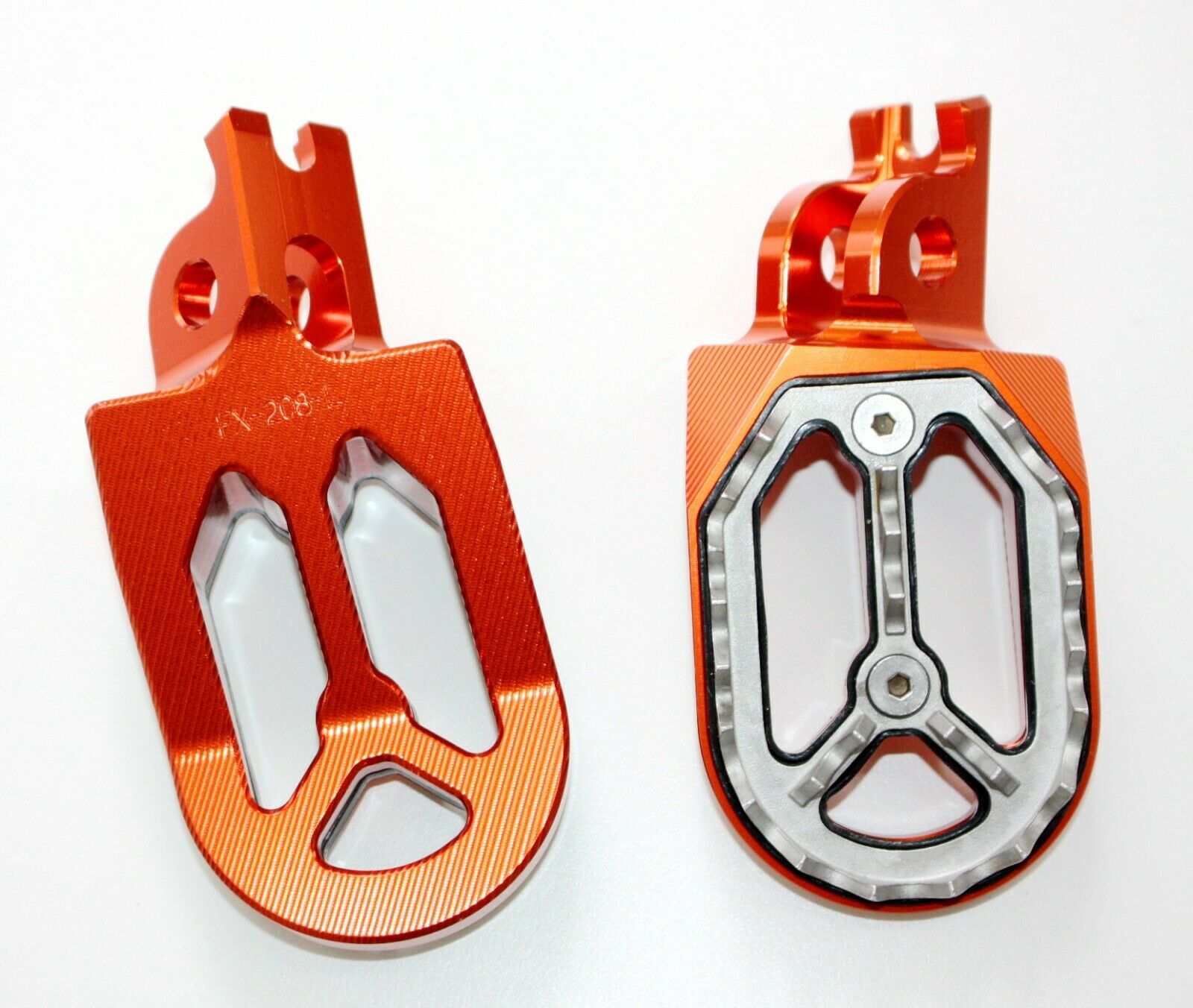 CNC ORANGE Stainless Footpeg Foot Peg Rest Pedal FX208 CRF250 MX MOTORCYCLE BIKE