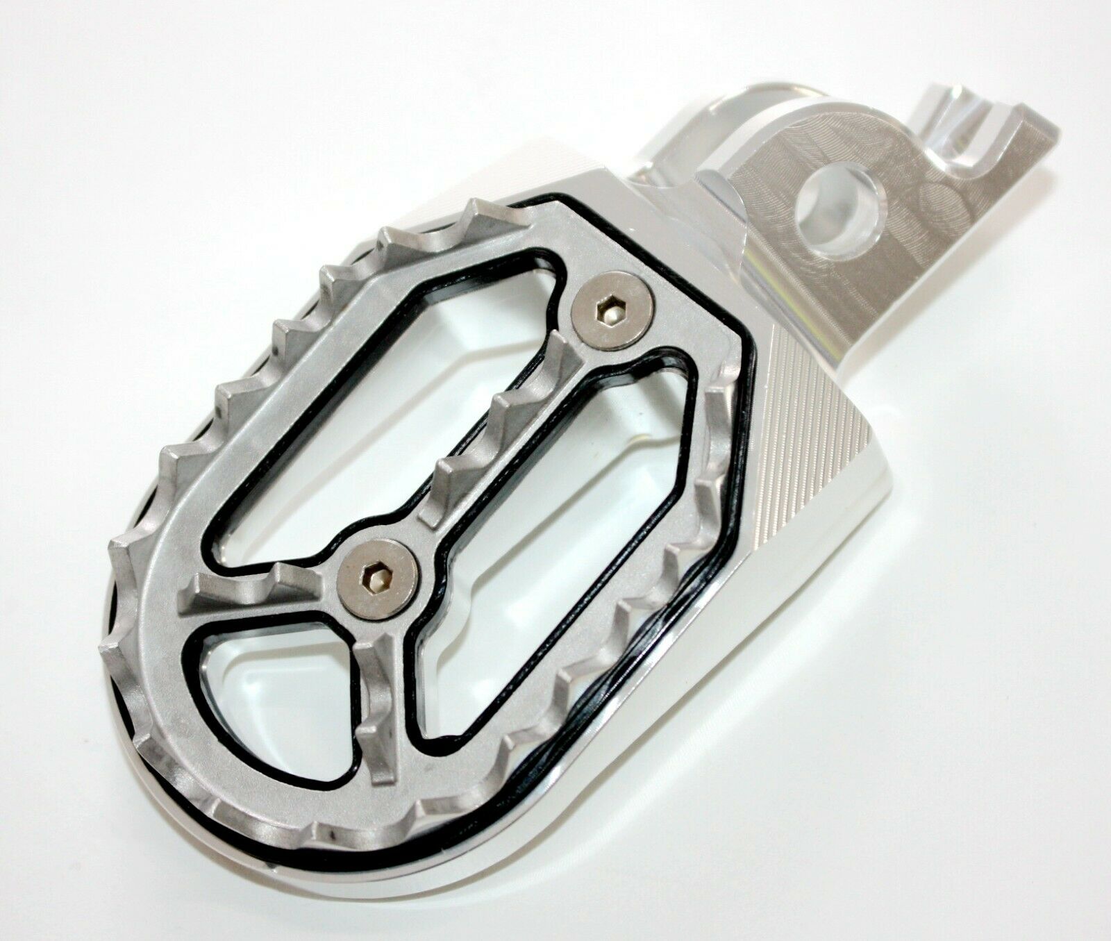 CNC SILVER Stainless Footpeg Foot Peg Rest Pedal FX208 CRF250 MX MOTORCYCLE BIKE