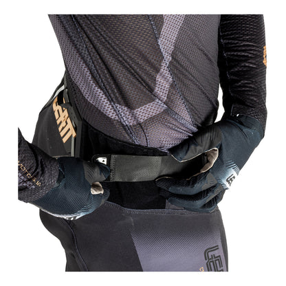 Leatt 2025 5.5 I.K.S Pant - Stealth (S/US30/EU48)
